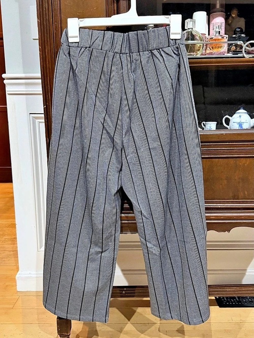 Lulus Ready for Everything Grey Striped Culotte Pants Size Small